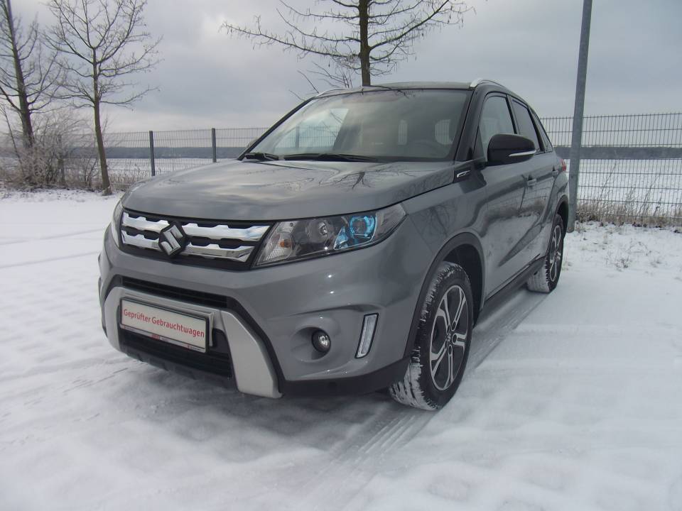 Suzuki Vitara | Bj.2016 | 27951km | 21.180 €