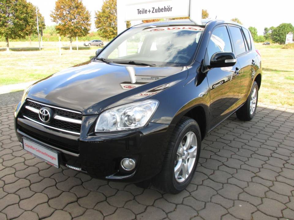 Toyota RAV4 | Bj.2009 | 96327km | 12.900 €