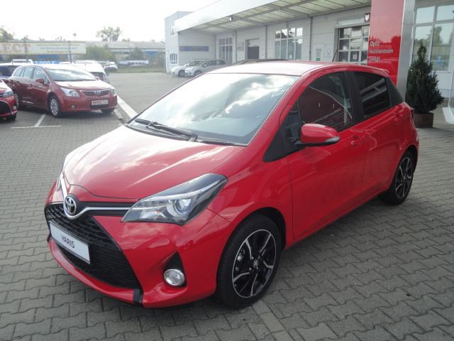 Toyota Yaris | Bj.2015 | 6574km | 13.750 €