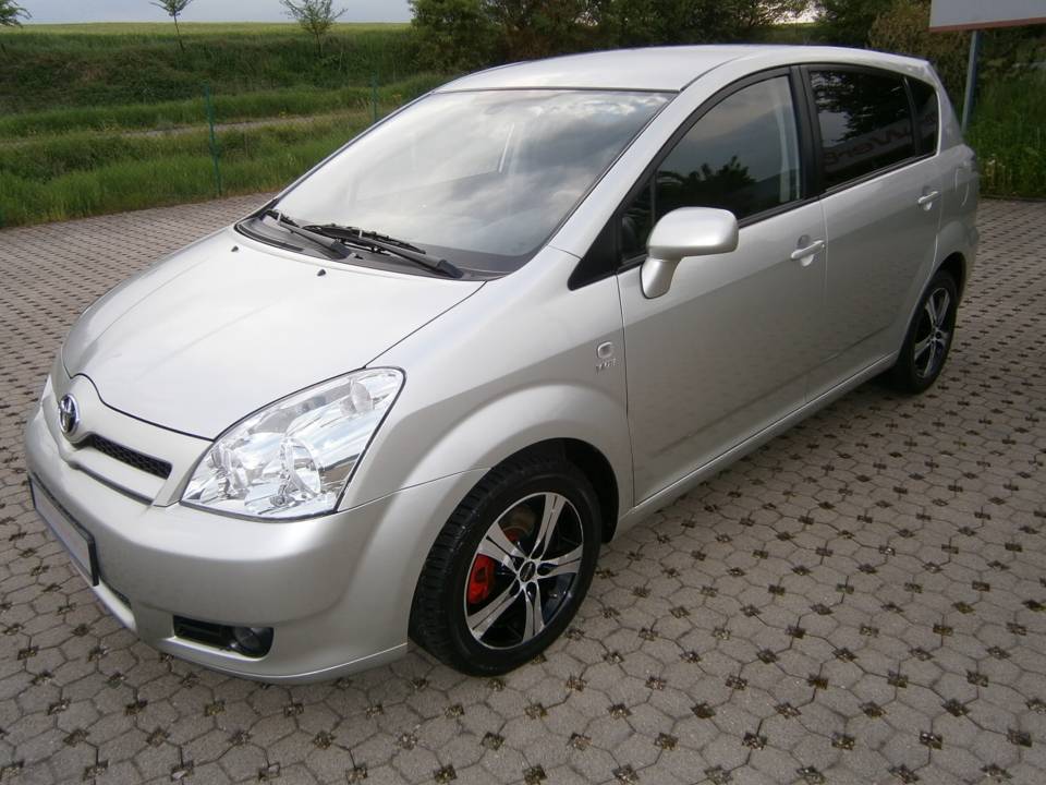 Toyota Corolla Verso | Bj.2004 | 77235km | 6.470 €