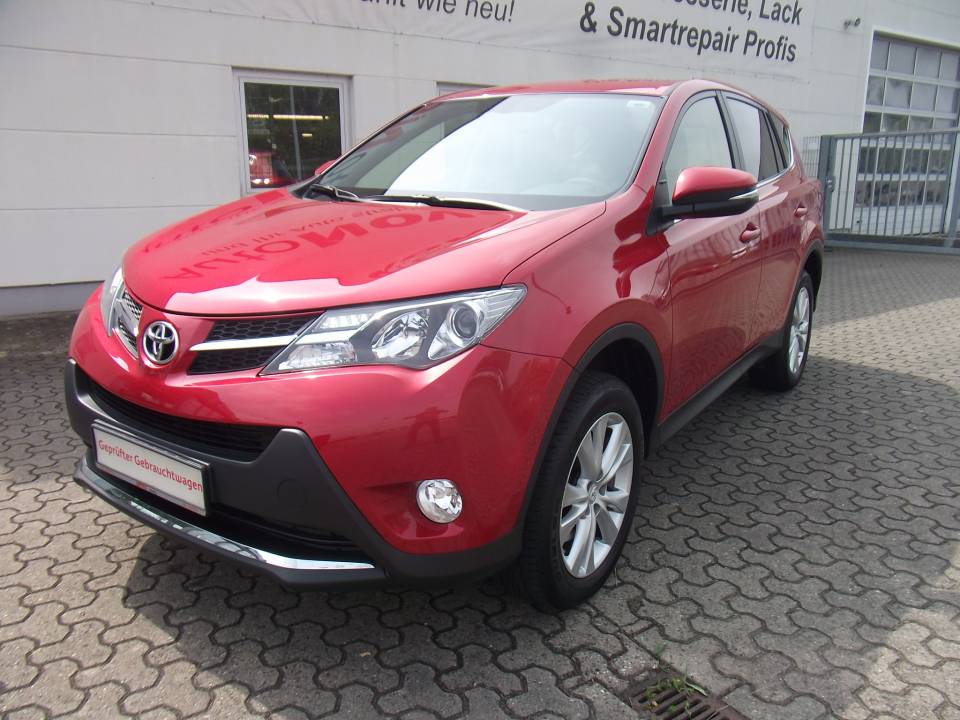 Toyota RAV4 | Bj.2014 | 9694km | 23.990 €