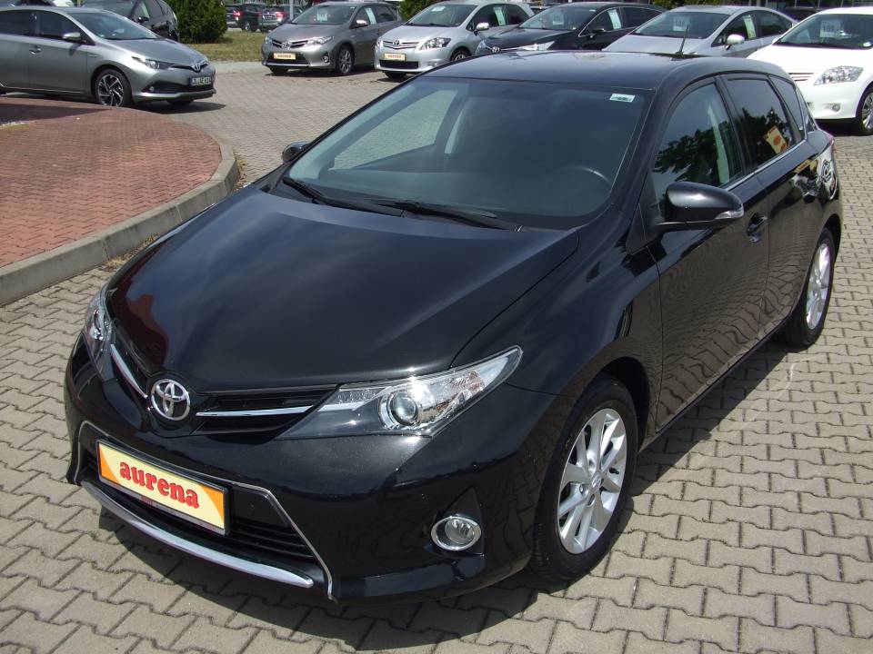 Toyota Auris | Bj.2013 | 33436km | 14.490 €