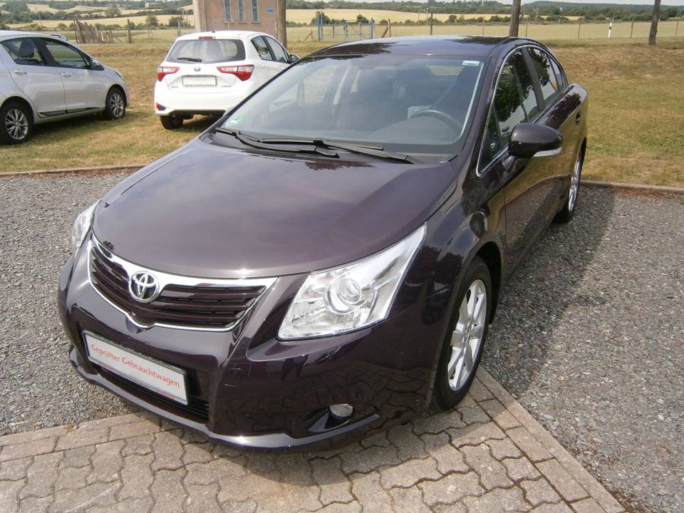 Toyota Avensis | Bj.2009 | 51101km | 11.740 €