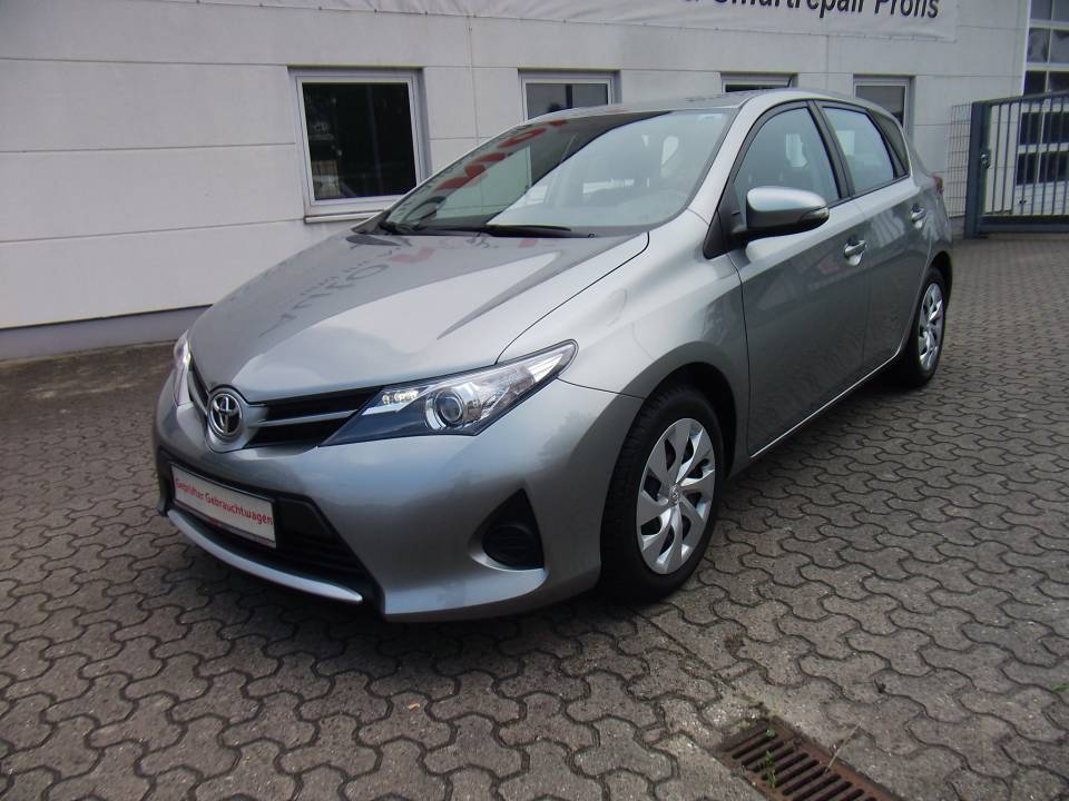 Toyota Auris | Bj.2013 | 19500km | 10.990 €