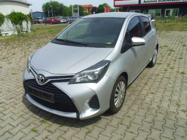 Toyota Yaris | Bj.2015 | 8256km | 13.860 €