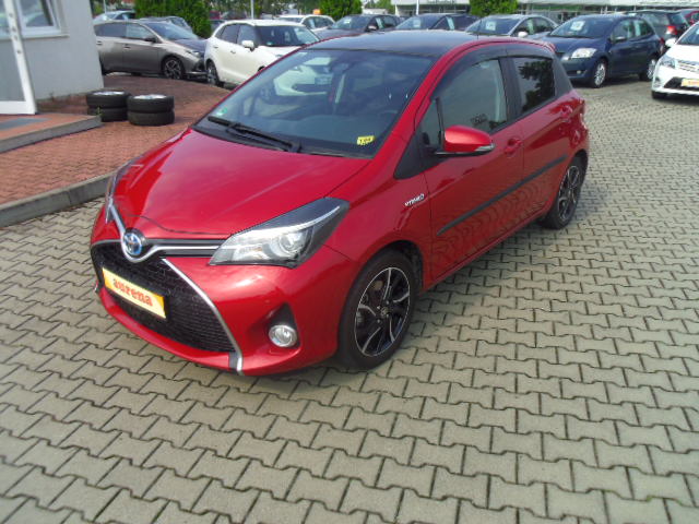 Toyota Yaris Hybrid | Bj.2016 | 8000km | 17.690 €