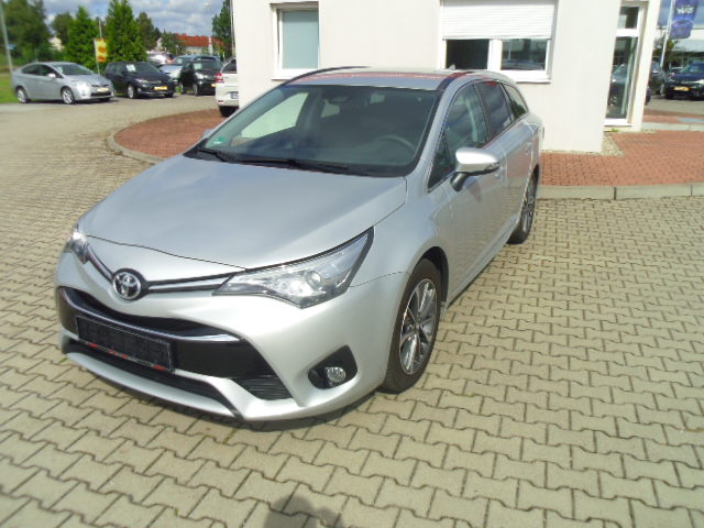 Toyota Avensis | Bj.2017 | 4200km | 21.260 €