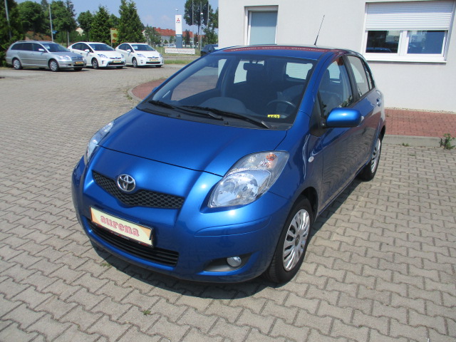 Toyota Yaris | Bj.2010 | 67736km | 6.860 €