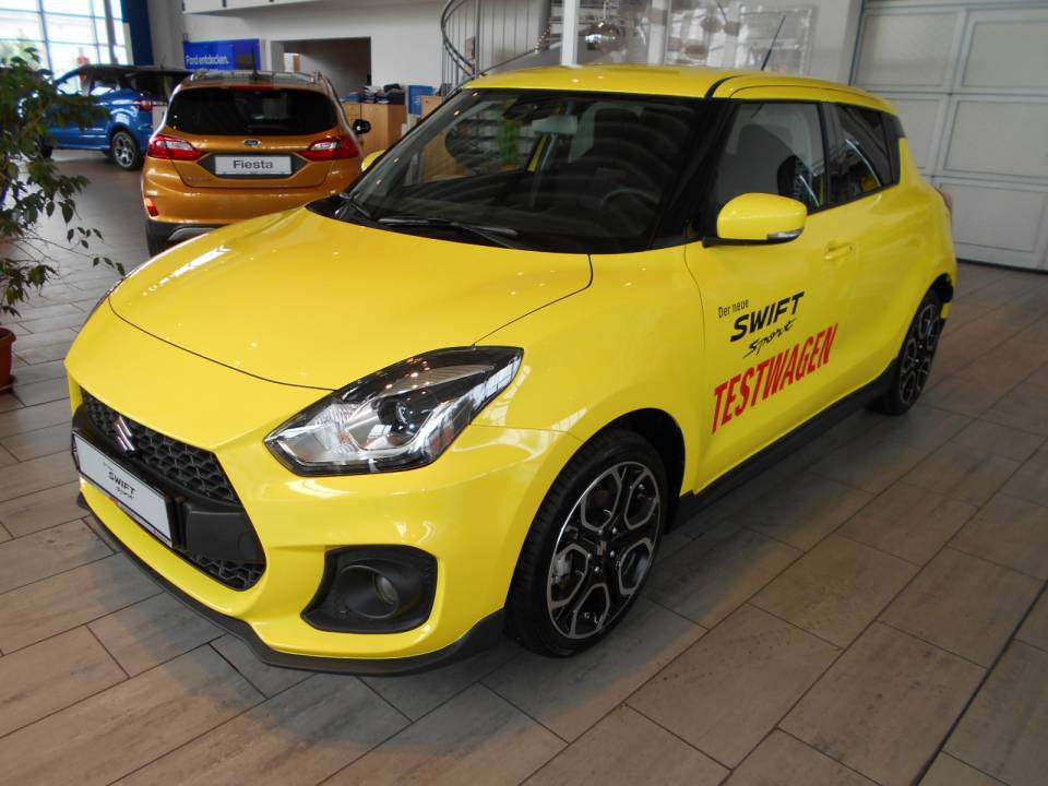 Suzuki Swift | Bj.2018 | 5080km | 16.240 €