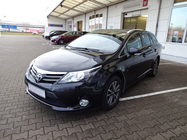 Toyota Avensis | Bj.2014 | 60989km | 14.330 €