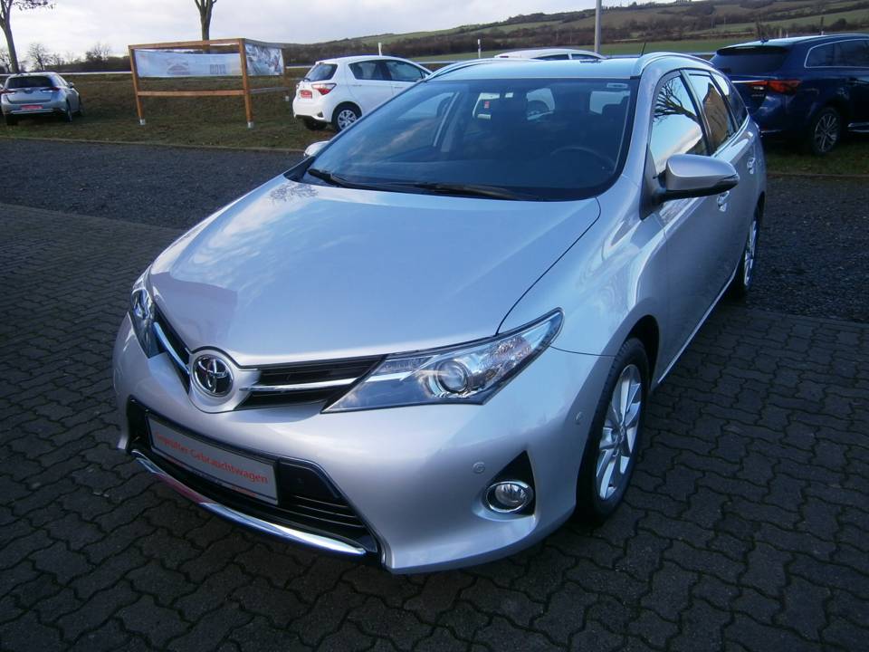 Toyota Auris TS | Bj.2014 | 71187km | 12.990 €
