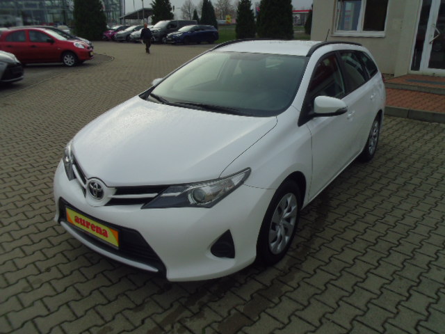 Toyota Auris TS | Bj.2014 | 73118km | 11.390 €