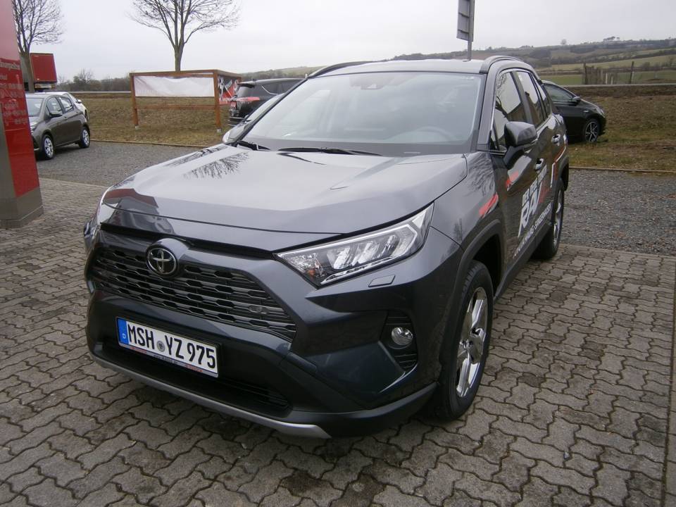 Toyota RAV4 | Bj.2019 | 1116km | 36.590 €