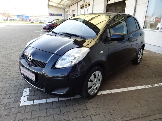 Toyota Yaris | Bj.2010 | 105855km | 5.590 €