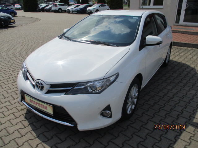 Toyota Auris | Bj.2013 | 45860km | 14.290 €