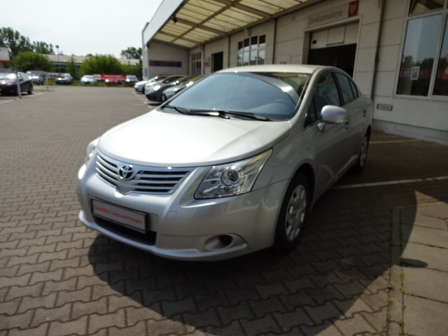 Toyota Avensis | Bj.2010 | 91213km | 8.590 €