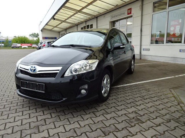 Toyota Auris Hybrid | Bj.2012 | 30677km | 12.990 €