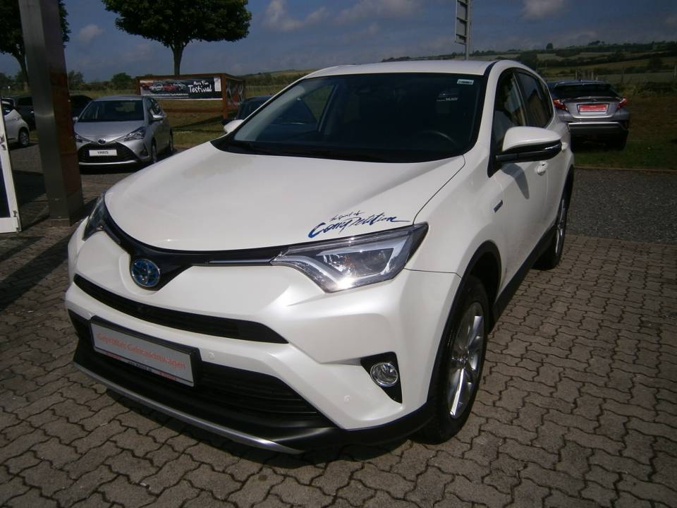 Toyota RAV 4 Hybrid | Bj.2016 | 72000km | 26.990 €