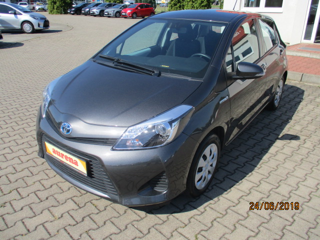 Toyota Yaris Hybrid | Bj.2014 | 90900km | 11.420 €