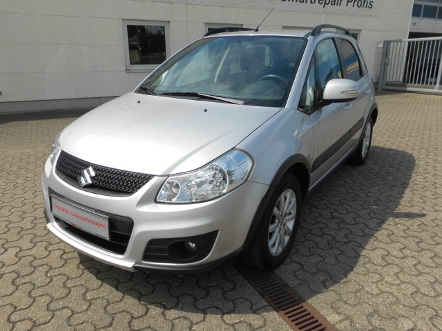 Suzuki SX4 | Bj.2011 | 57045km | 8.990 €