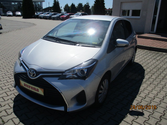 Toyota Yaris | Bj.2015 | 15128km | 11.490 €