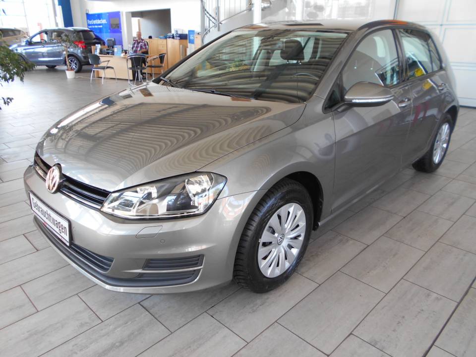 VW Golf | Bj.2015 | 76342km | 10.950 €