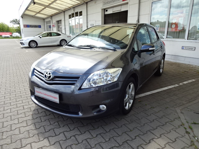Toyota Auris | Bj.2012 | 95798km | 7.990 €
