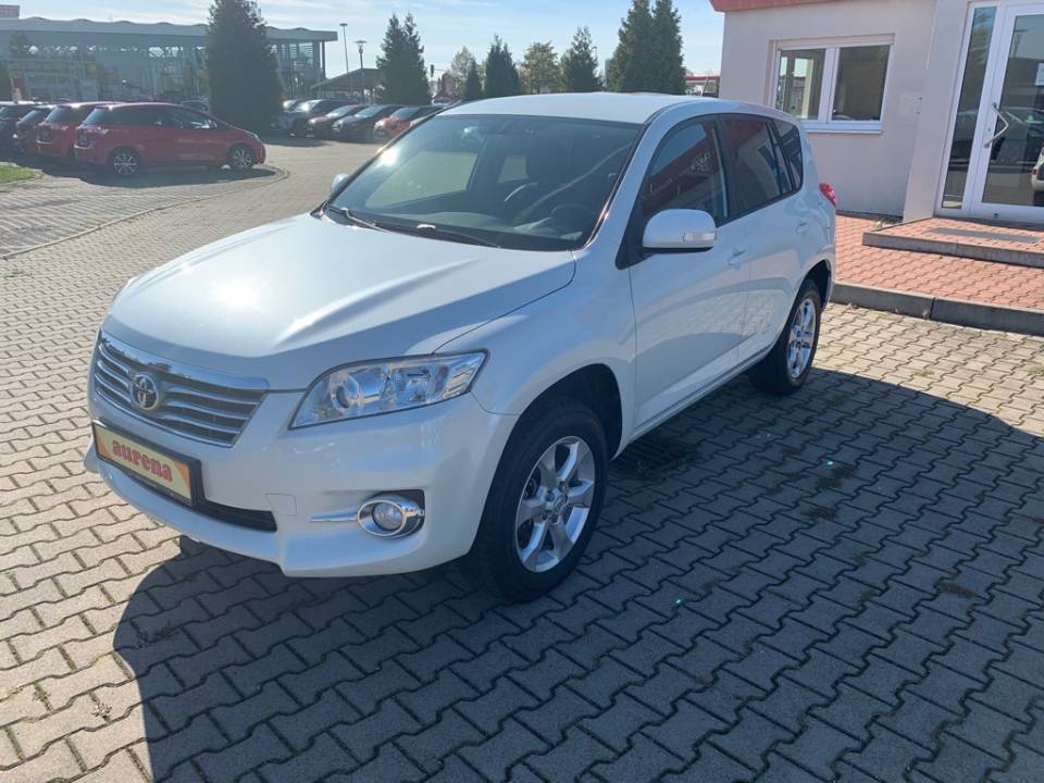 Toyota RAV4 | Bj.2010 | 101543km | 10.660 €