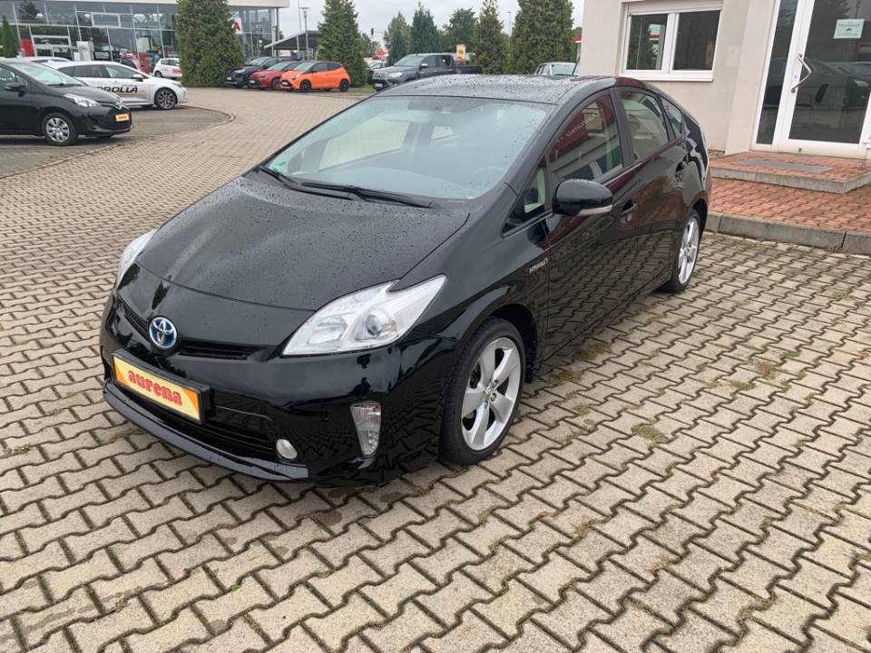 Toyota Prius Hybrid | Bj.2012 | 132472km | 10.995 €