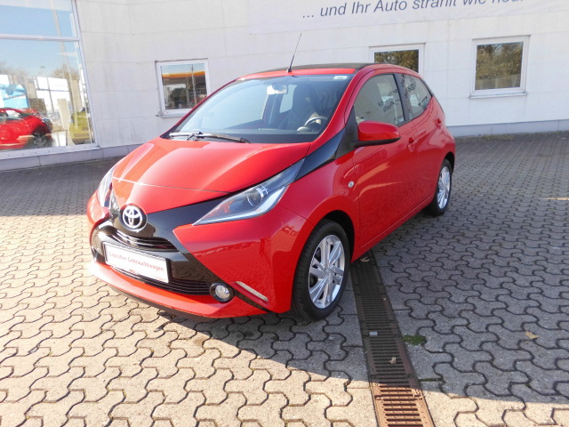 Toyota AYGO | Bj.2015 | 41807km | 8.450 €