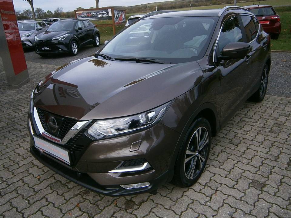 Nissan Qashqai | Bj.2017 | 19200km | 18.990 €