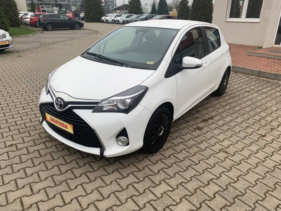 Toyota Yaris | Bj.2016 | 3687km | 9.850 €