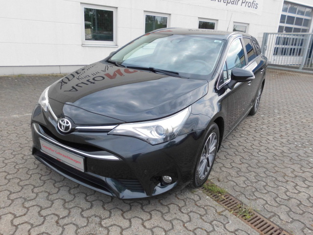 Toyota Avensis | Bj.2016 | 74470km | 15.490 €