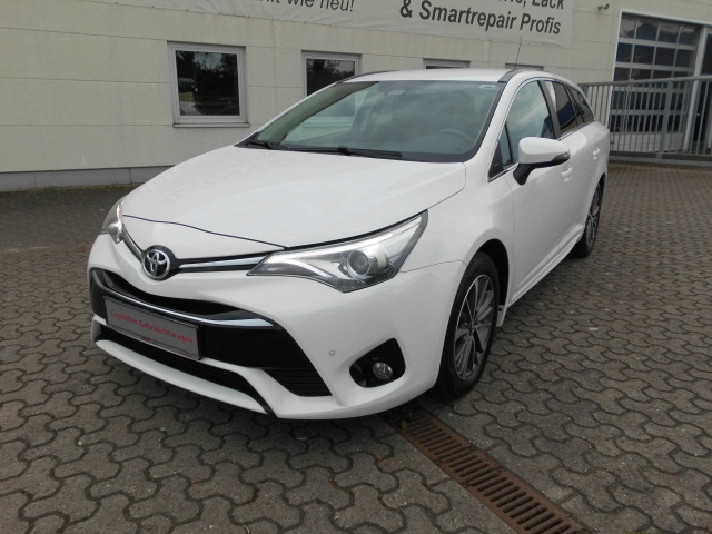 Toyota Avensis | Bj.2016 | 119000km | 12.990 €