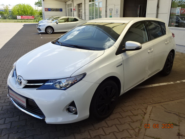 Toyota Auris Hybrid | Bj.2014 | 41522km | 14.590 €