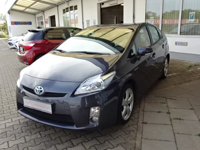 Toyota Prius Hybrid | Bj.2009 | 106032km | 9.045 €