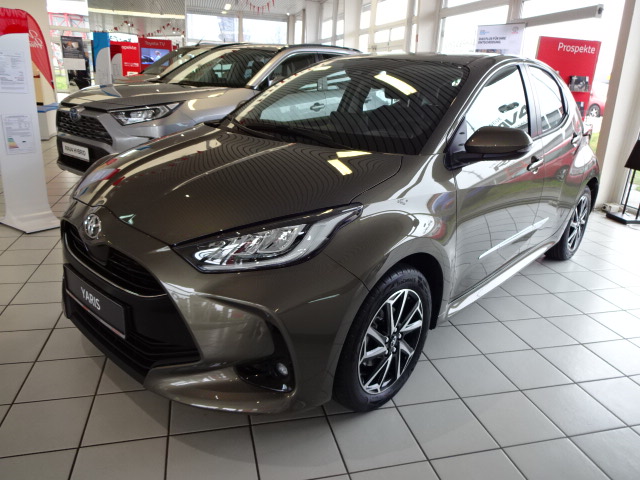 Toyota Yaris | Bj.2020 | 2016km | 17.300 €
