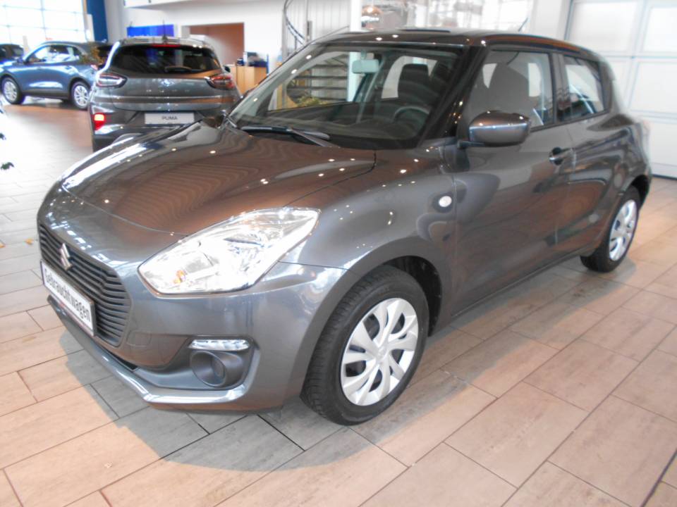 Suzuki Swift | Bj.2017 | 19037km | 8.495 €