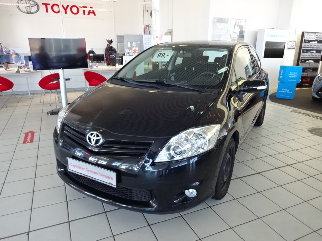 Toyota Auris | Bj.2012 | 75975km | 6.990 €