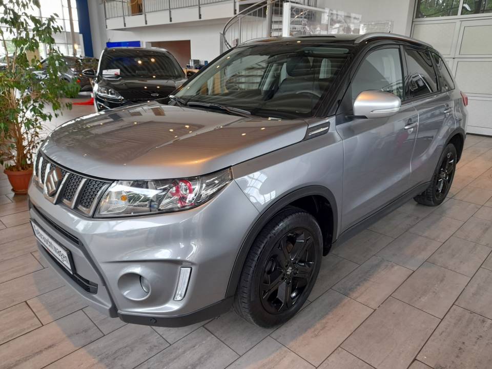 Suzuki Vitara | Bj.2018 | 106926km | 13.980 €