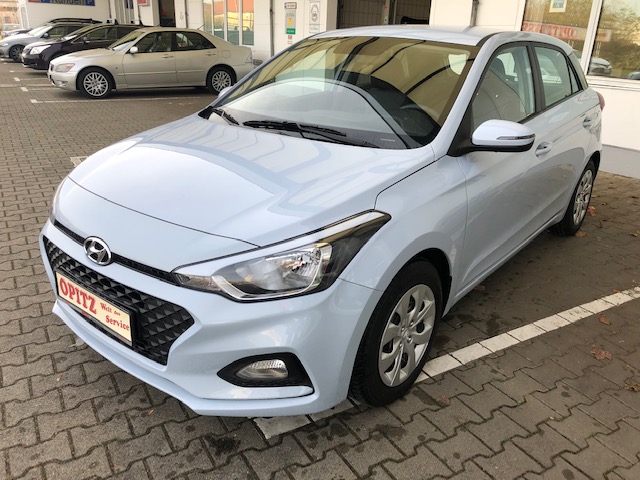 Hyundai i20 | Bj.2018 | 17300km | 13.990 €
