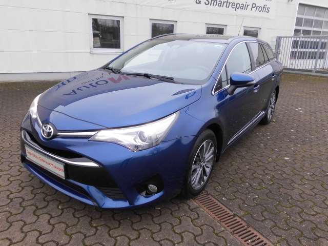 Toyota Avensis | Bj.2016 | 75311km | 17.990 €