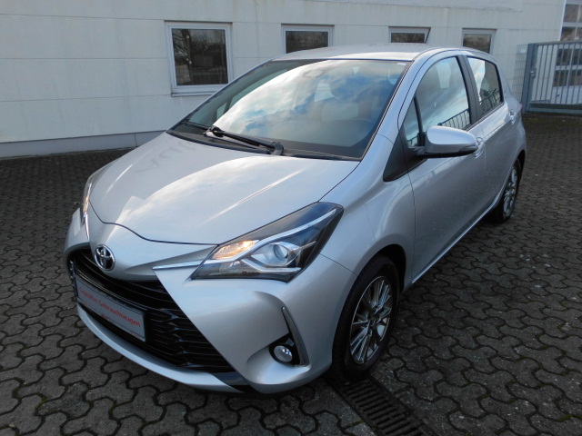 Toyota Yaris | Bj.2017 | 16360km | 13.990 €