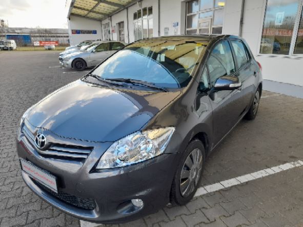 Toyota Auris | Bj.2012 | 64060km | 8.290 €