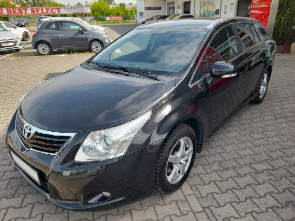 Toyota Avensis | Bj.2009 | 194954km | 7.990 €