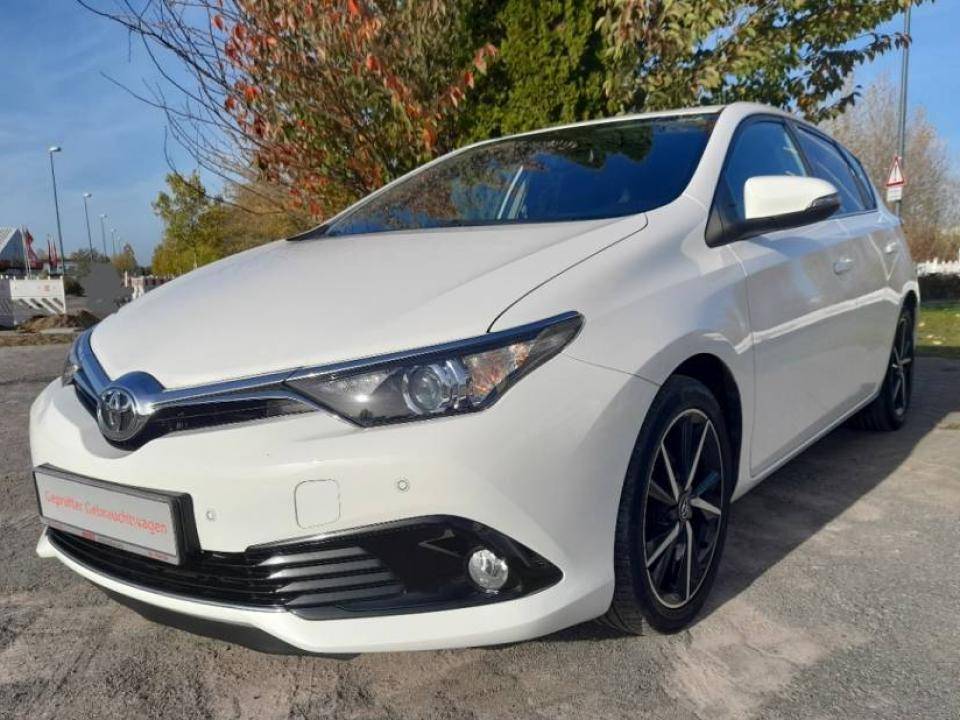 Toyota Auris | Bj.2017 | 65984km | 14.450 €