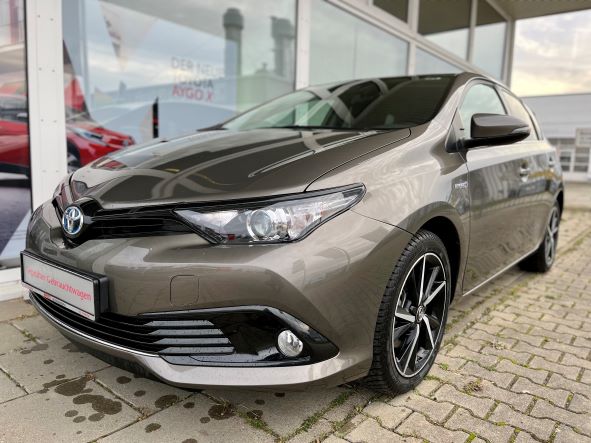 Toyota Auris Hybrid | Bj.2019 | 16117km | 19.490 €